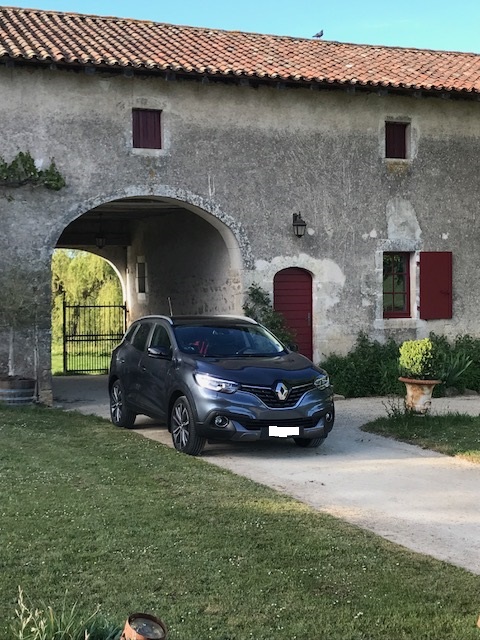 Wieder in Frankreich unterwegs. Über 3'000 Km bequeme und zuverlässige Fahrt :-)