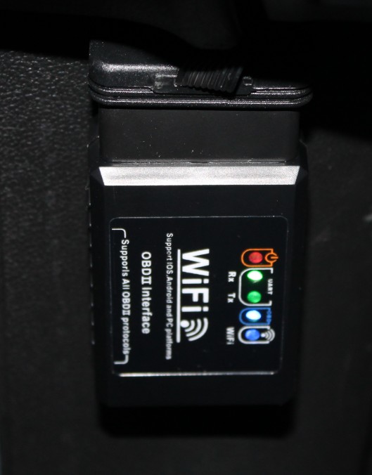 Motordaten werden jetzt direkt auf meine Handy gesendet, dank diesem Wifi OBD Adapters